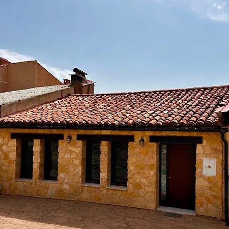 El Refugio De Marpa Sierra De Albarracin Orihuela del Tremedal